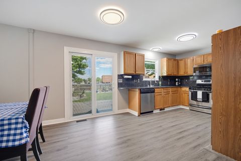 Tiny photo for 1312 Burke Lane, South Elgin, IL 60177 (MLS # 12679924)