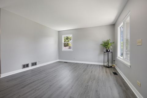 Tiny photo for 1312 Burke Lane, South Elgin, IL 60177 (MLS # 12679924)