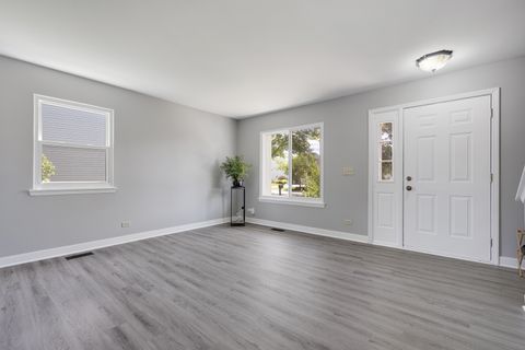 Tiny photo for 1312 Burke Lane, South Elgin, IL 60177 (MLS # 12679924)