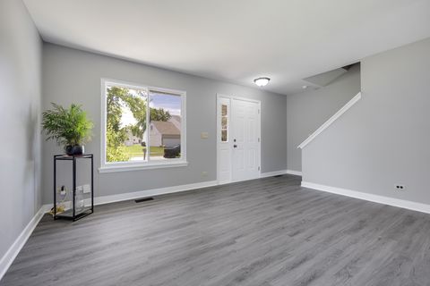 Tiny photo for 1312 Burke Lane, South Elgin, IL 60177 (MLS # 12679924)