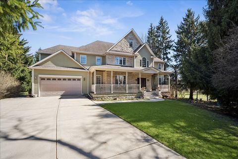 Photo of 22W155 2nd Street, Glen Ellyn, IL 60137 (MLS # 12604496)