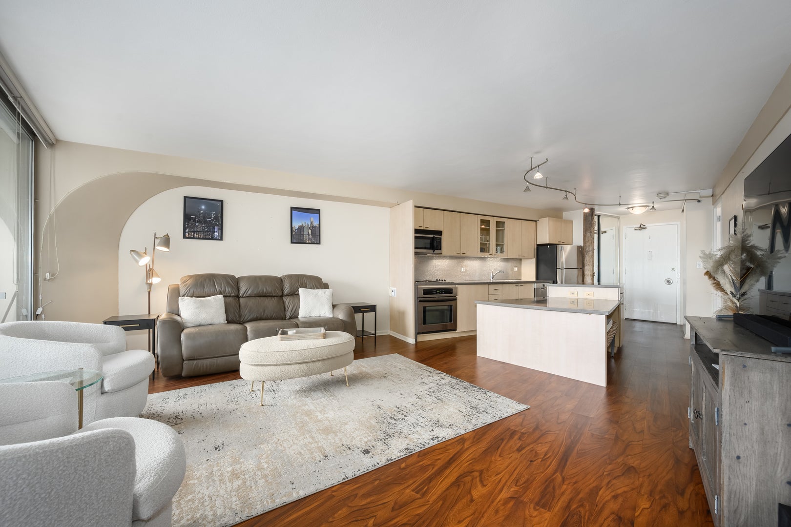 300 N STATE Street 3608