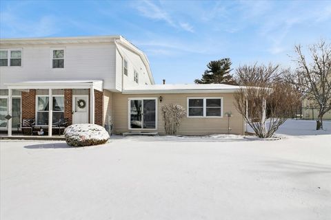 Tiny photo for 19545 116th Avenue #A, Mokena, IL 60448 (MLS # 12543887)