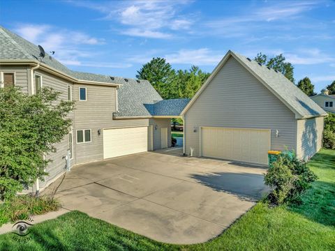 Tiny photo for 24409 W Park River Lane, Shorewood, IL 60404 (MLS # 12452263)