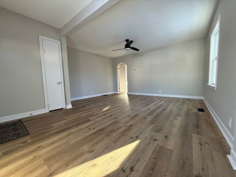 Tiny photo for 418 E CHESTNUT Street, Paxton, IL 60957 (MLS # 12531038)