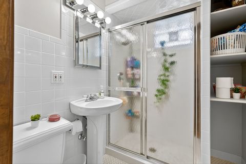 Tiny photo for 4538 N Malden Street, Chicago, IL 60640 (MLS # 12458168)