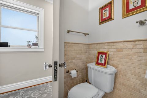 Tiny photo for 4538 N Malden Street, Chicago, IL 60640 (MLS # 12458168)