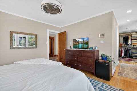 Tiny photo for 4538 N Malden Street, Chicago, IL 60640 (MLS # 12458168)