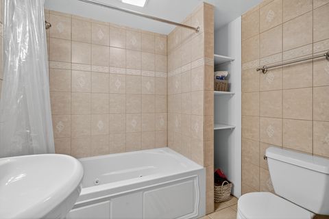 Tiny photo for 4538 N Malden Street, Chicago, IL 60640 (MLS # 12458168)