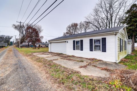 Tiny photo for 1905 14th Avenue, Rock Falls, IL 61071 (MLS # 12523342)