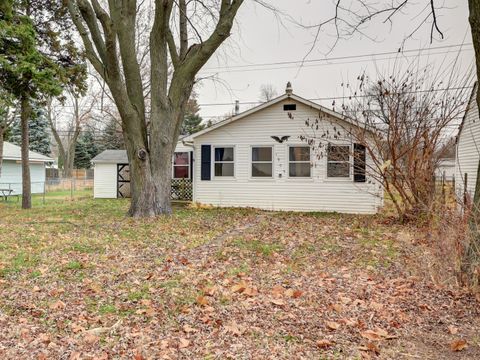 Tiny photo for 1905 14th Avenue, Rock Falls, IL 61071 (MLS # 12523342)
