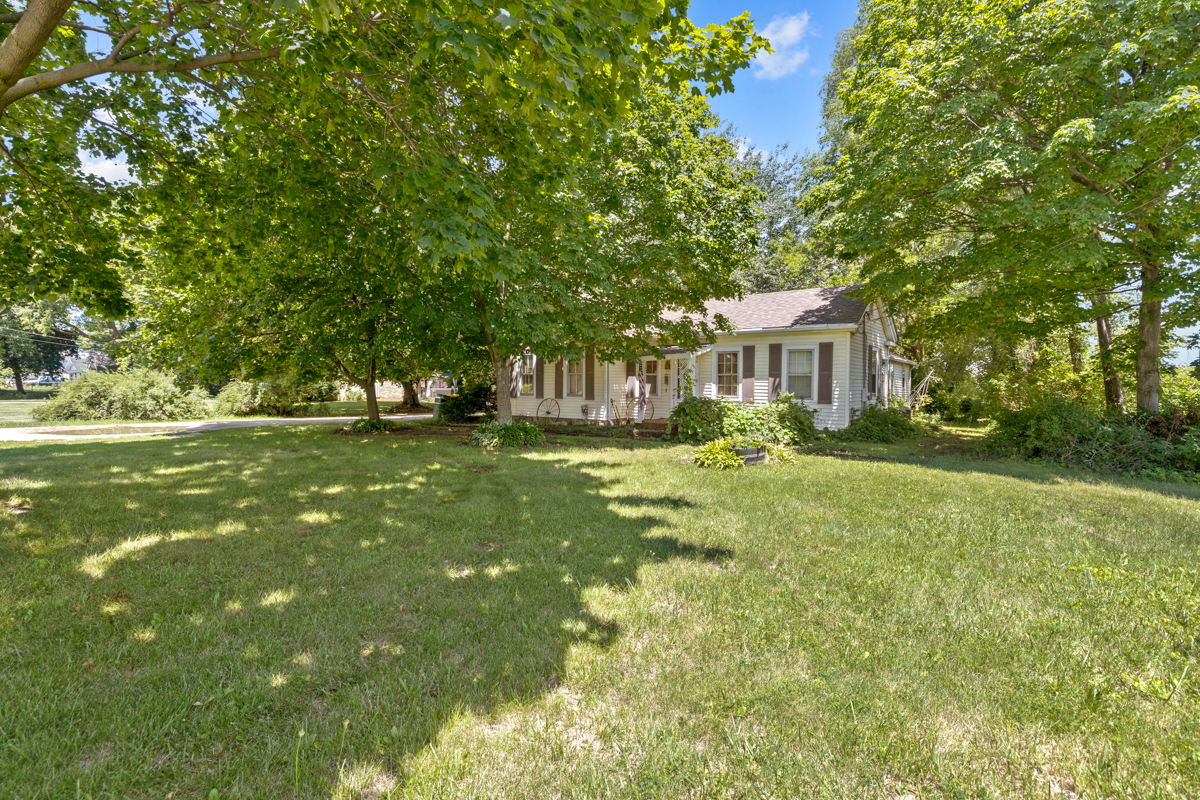 934 E Grant Highway
