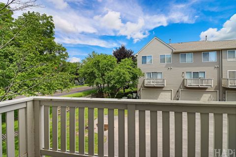 Tiny photo for 847 Essex Circle, Grayslake, IL 60030 (MLS # 12708114)