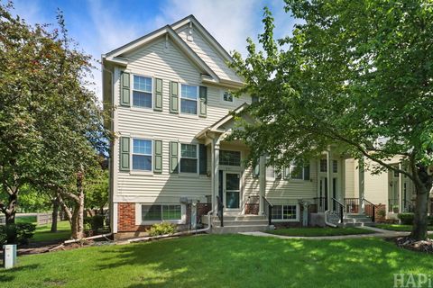 Photo of 847 Essex Circle, Grayslake, IL 60030 (MLS # 12708114)
