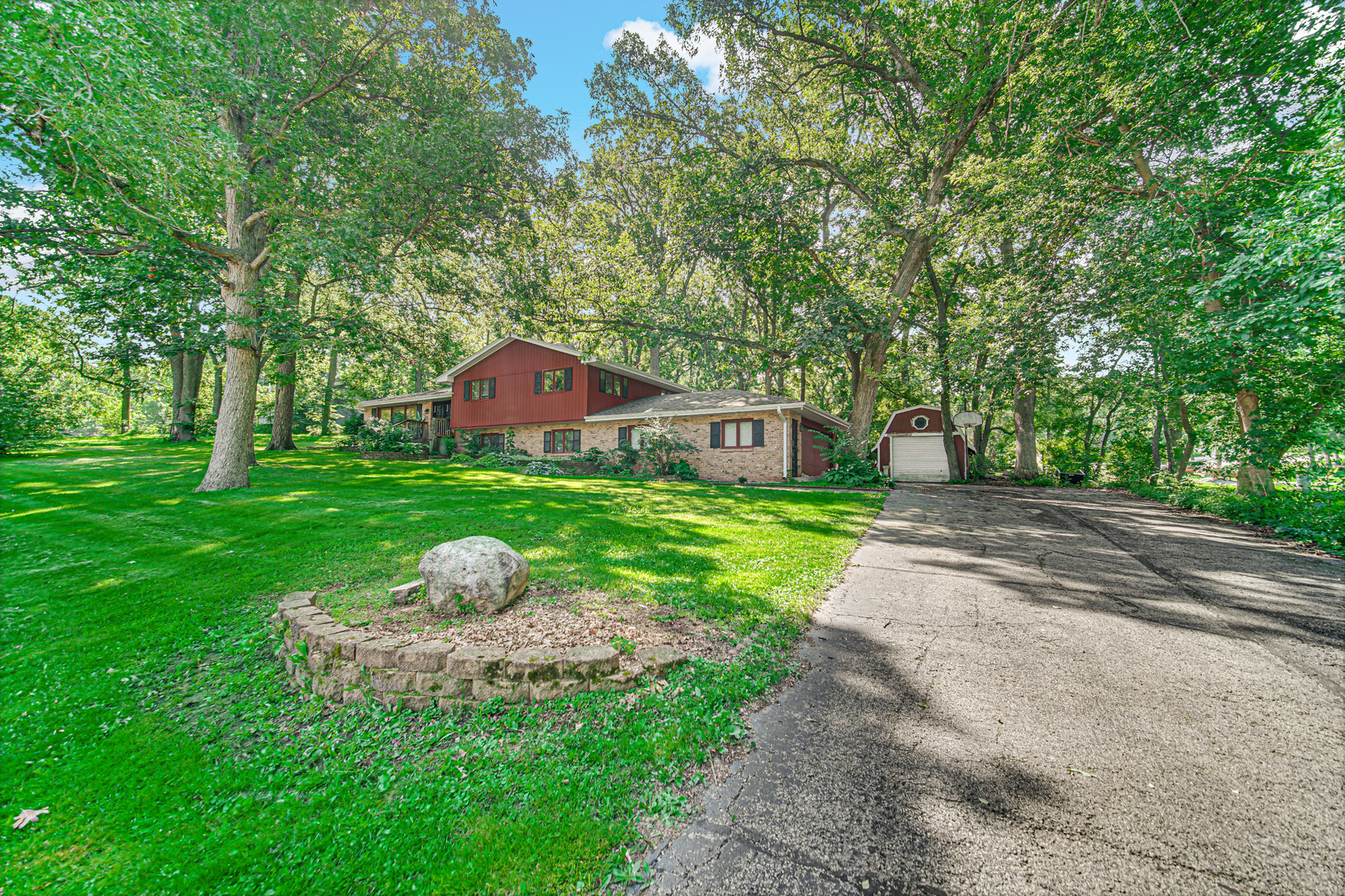 3421 Dallas Road