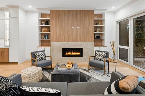 Tiny photo for 4844 N Hermitage Avenue, Chicago, IL 60640 (MLS # 12629882)