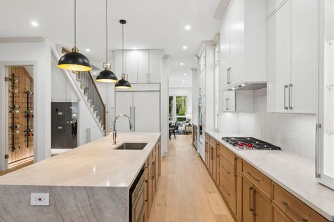 Tiny photo for 4844 N Hermitage Avenue, Chicago, IL 60640 (MLS # 12629882)