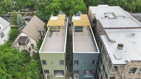 Tiny photo for 4844 N Hermitage Avenue, Chicago, IL 60640 (MLS # 12629882)