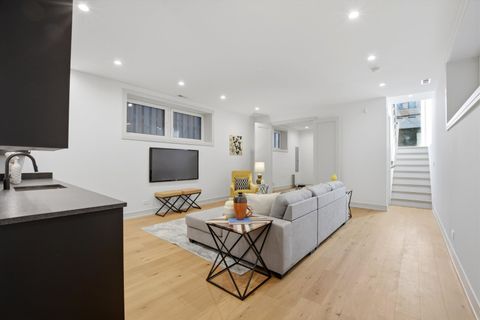 Tiny photo for 4844 N Hermitage Avenue, Chicago, IL 60640 (MLS # 12629882)