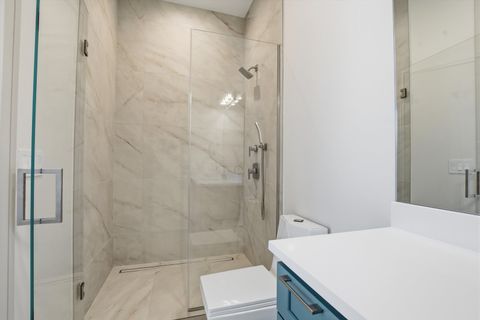 Tiny photo for 4844 N Hermitage Avenue, Chicago, IL 60640 (MLS # 12629882)