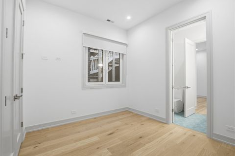 Tiny photo for 4844 N Hermitage Avenue, Chicago, IL 60640 (MLS # 12629882)