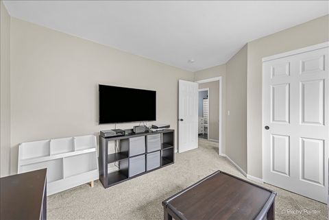 Tiny photo for 3315 Blue Ridge Drive, Carpentersville, IL 60110 (MLS # 12593474)