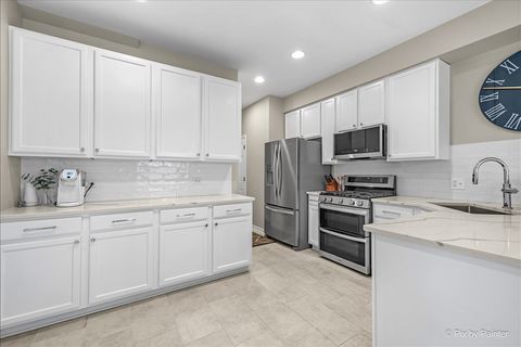 Tiny photo for 3315 Blue Ridge Drive, Carpentersville, IL 60110 (MLS # 12593474)
