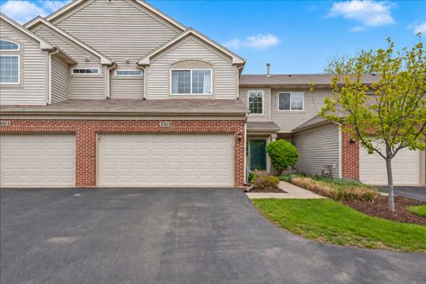 Photo of 3315 Blue Ridge Drive, Carpentersville, IL 60110 (MLS # 12593474)