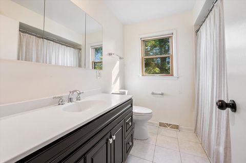 Tiny photo for 1219 S Western Avenue, Park Ridge, IL 60068 (MLS # 12501141)