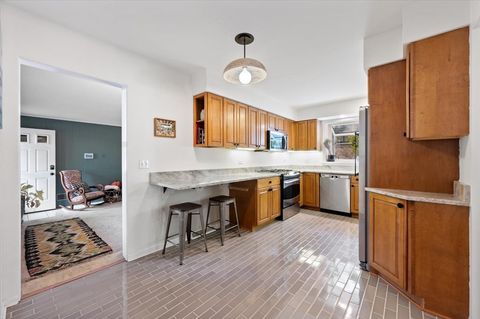 Tiny photo for 1219 S Western Avenue, Park Ridge, IL 60068 (MLS # 12501141)