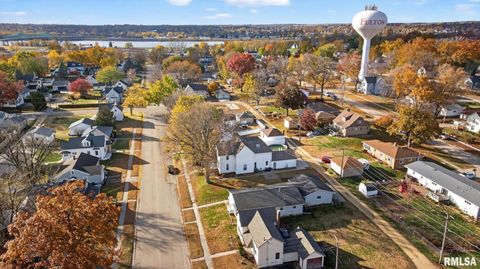 Tiny photo for 919 9TH Avenue, Fulton, IL 61252 (MLS # QC4269397)