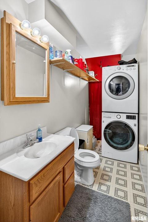 Tiny photo for 919 9TH Avenue, Fulton, IL 61252 (MLS # QC4269397)