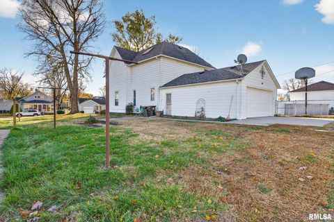 Tiny photo for 919 9TH Avenue, Fulton, IL 61252 (MLS # QC4269397)