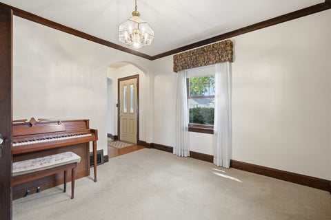 Tiny photo for 511 27th Avenue, Moline, IL 61265 (MLS # 12709428)
