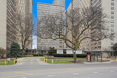 3950 N Lake Shore Drive 1728 Chicago IL 60613