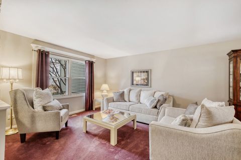 Tiny photo for 367 THORNCLIFFE Drive, Glendale Heights, IL 60139 (MLS # 12559261)