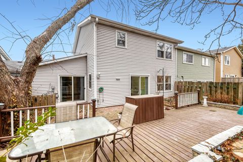 Tiny photo for 367 THORNCLIFFE Drive, Glendale Heights, IL 60139 (MLS # 12559261)