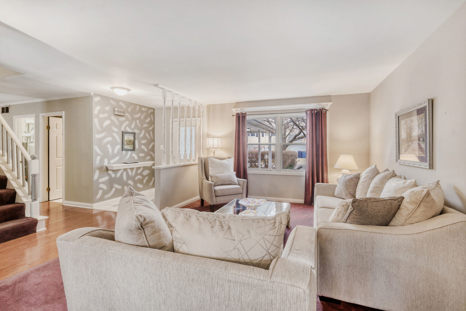 367 THORNCLIFFE Drive