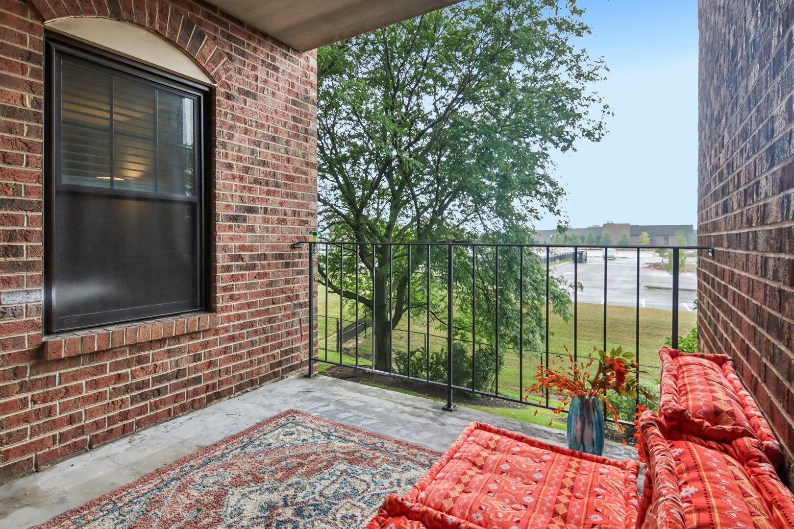720 Weidner Road 200