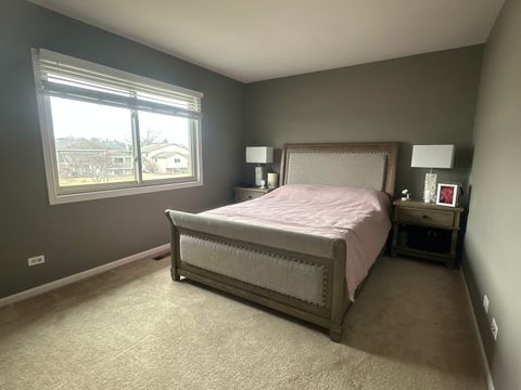 Tiny photo for 2S739 Winchester Circle #4, Warrenville, IL 60555 (MLS # 12585826)