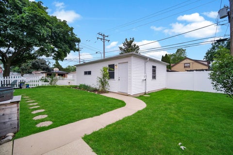 Tiny photo for 1858 Newcastle Avenue, Westchester, IL 60154 (MLS # 12724992)