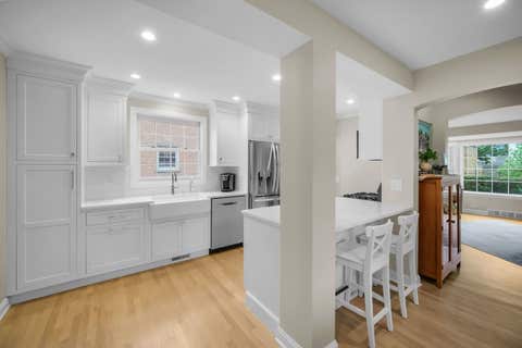 Tiny photo for 1858 Newcastle Avenue, Westchester, IL 60154 (MLS # 12724992)