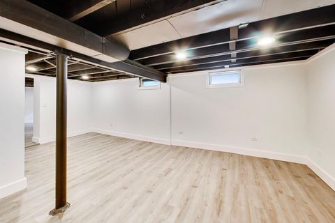 Tiny photo for 916 S 6th Avenue, St. Charles, IL 60174 (MLS # 12574291)