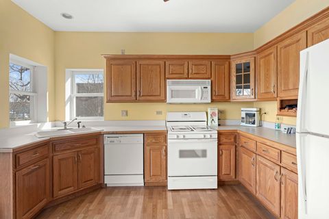 Tiny photo for 18134 Martin Avenue, Homewood, IL 60430 (MLS # 12521770)