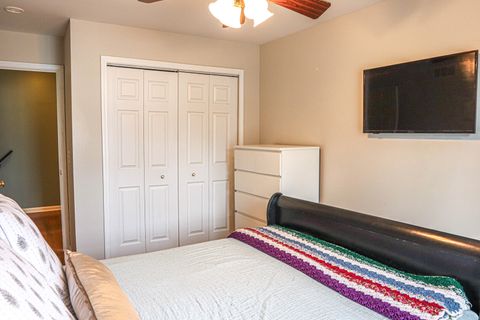 Tiny photo for 1682 Monticello Court #D, Wheaton, IL 60189 (MLS # 12595374)