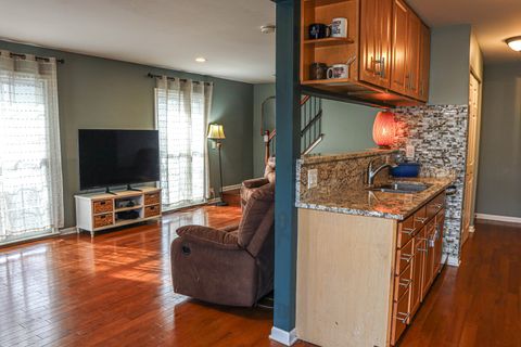 Tiny photo for 1682 Monticello Court #D, Wheaton, IL 60189 (MLS # 12595374)