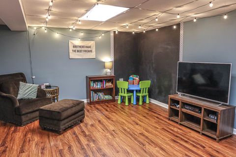 Tiny photo for 1682 Monticello Court #D, Wheaton, IL 60189 (MLS # 12595374)