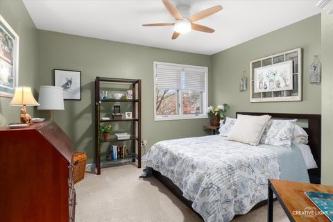 Tiny photo for 982 Jennifer Court, Sugar Grove, IL 60554 (MLS # 12487203)