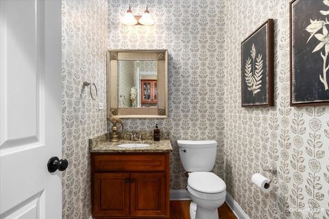 Tiny photo for 982 Jennifer Court, Sugar Grove, IL 60554 (MLS # 12487203)