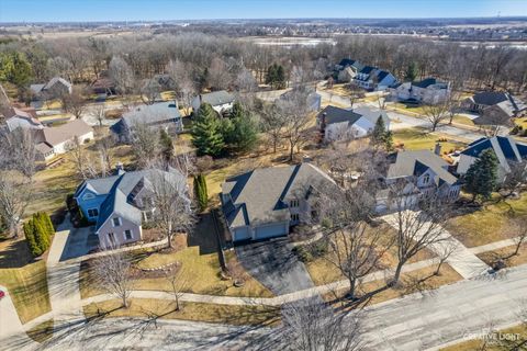 Tiny photo for 982 Jennifer Court, Sugar Grove, IL 60554 (MLS # 12487203)